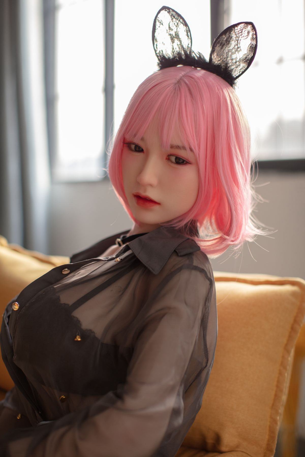 Fumiko, 160 cm Sexpuppe mit Silikonkopf und TPE-Körper, konfigurierbar