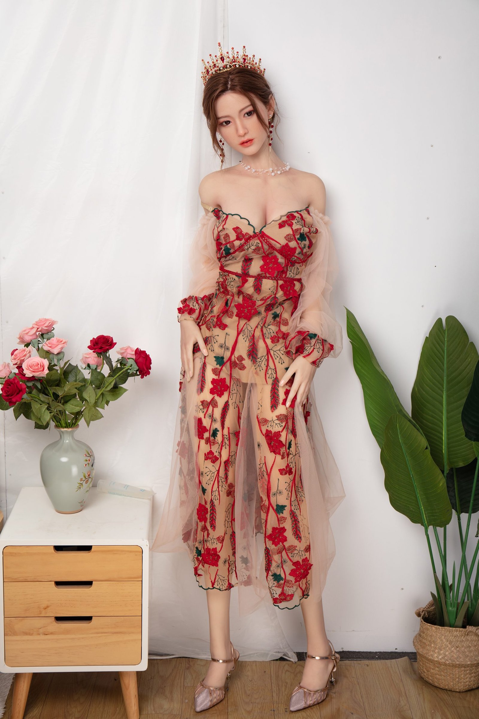EunWoo, 160 cm Sexpuppe mit Silikonkopf und TPE-Körper, konfigurierbar