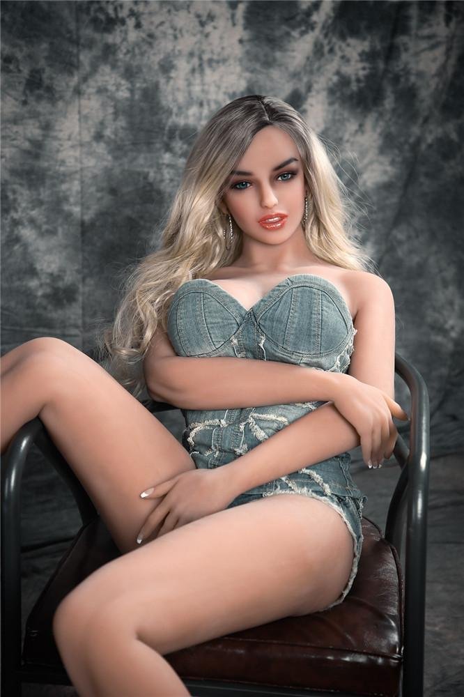 Nathaly, 168 cm TPE-Sexpuppe, konfigurierbar