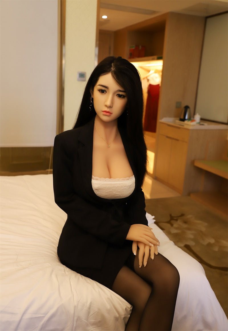 Wren, 168 cm TPE-Sexpuppe, konfigurierbar