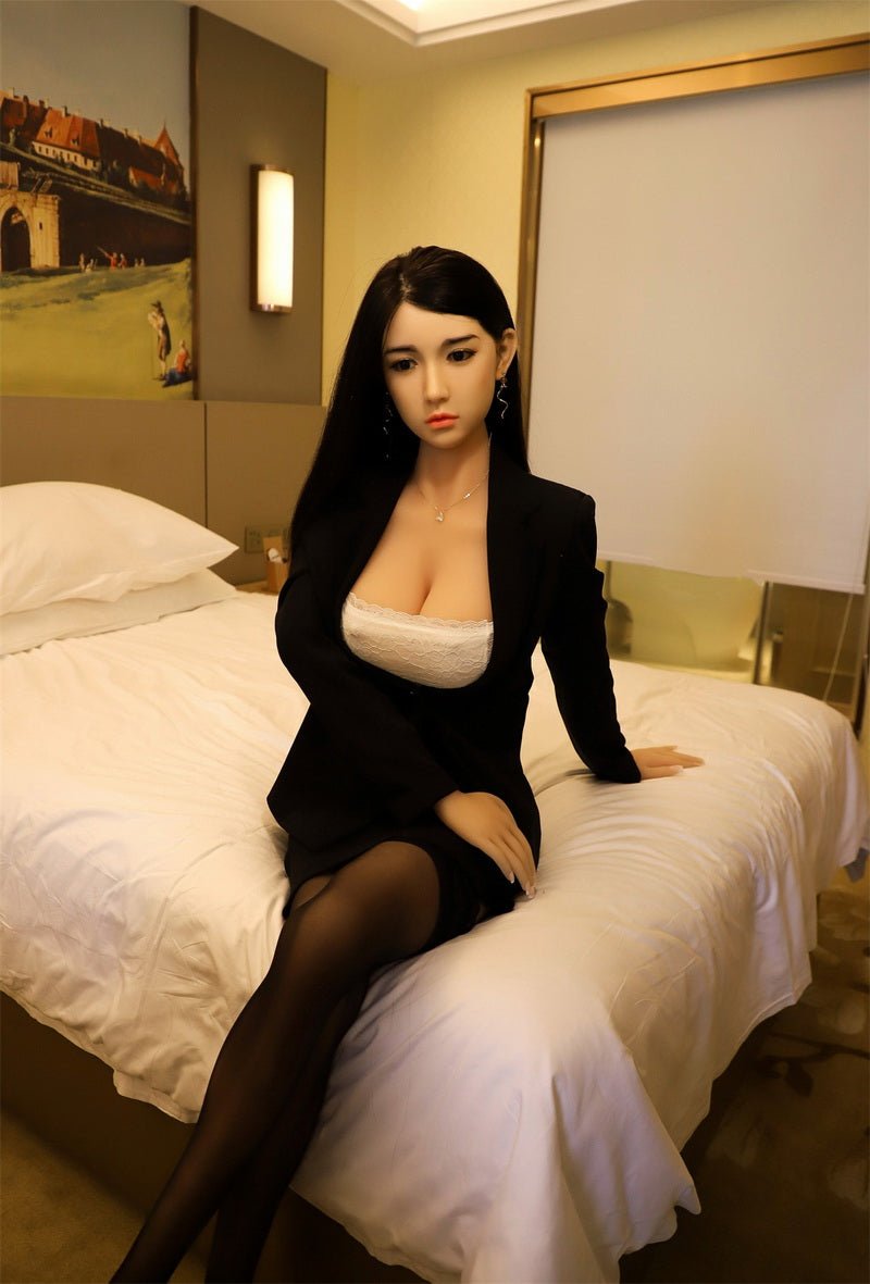 Wren, 168 cm TPE-Sexpuppe, konfigurierbar