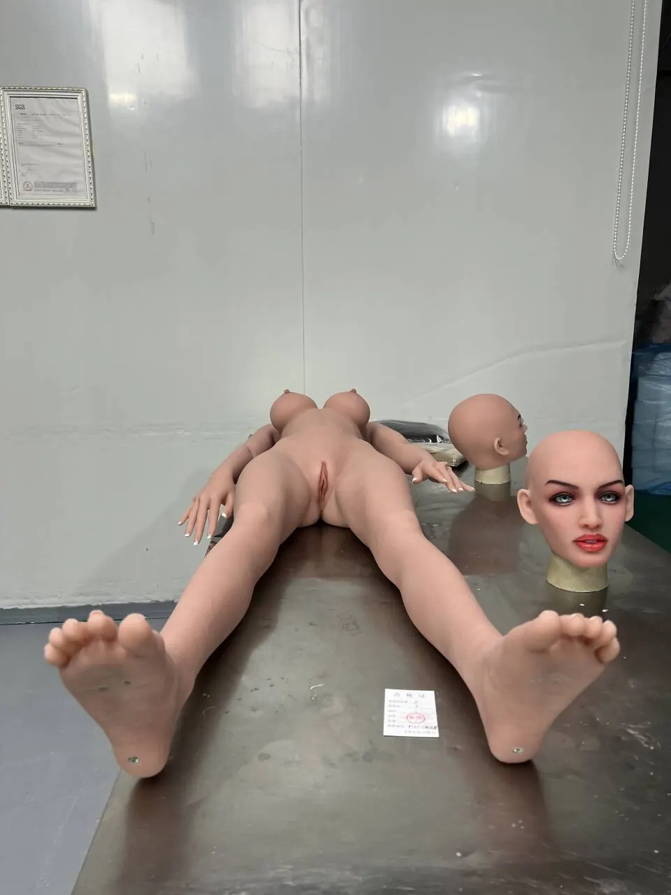 Léonie Vallier - Création AIBEI TPE 157 cm, visage 233, silhouette réaliste Werkfoto 1