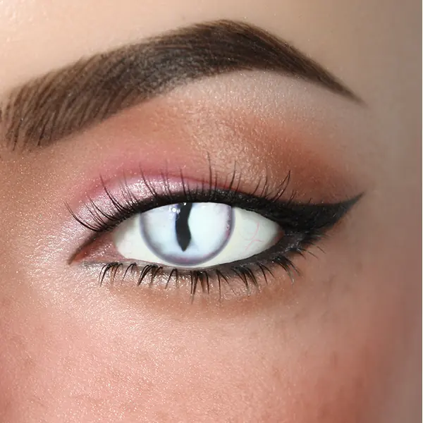 Ultra-Augen 04