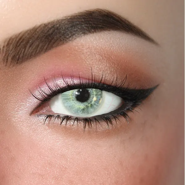 Ultra-Augen 06