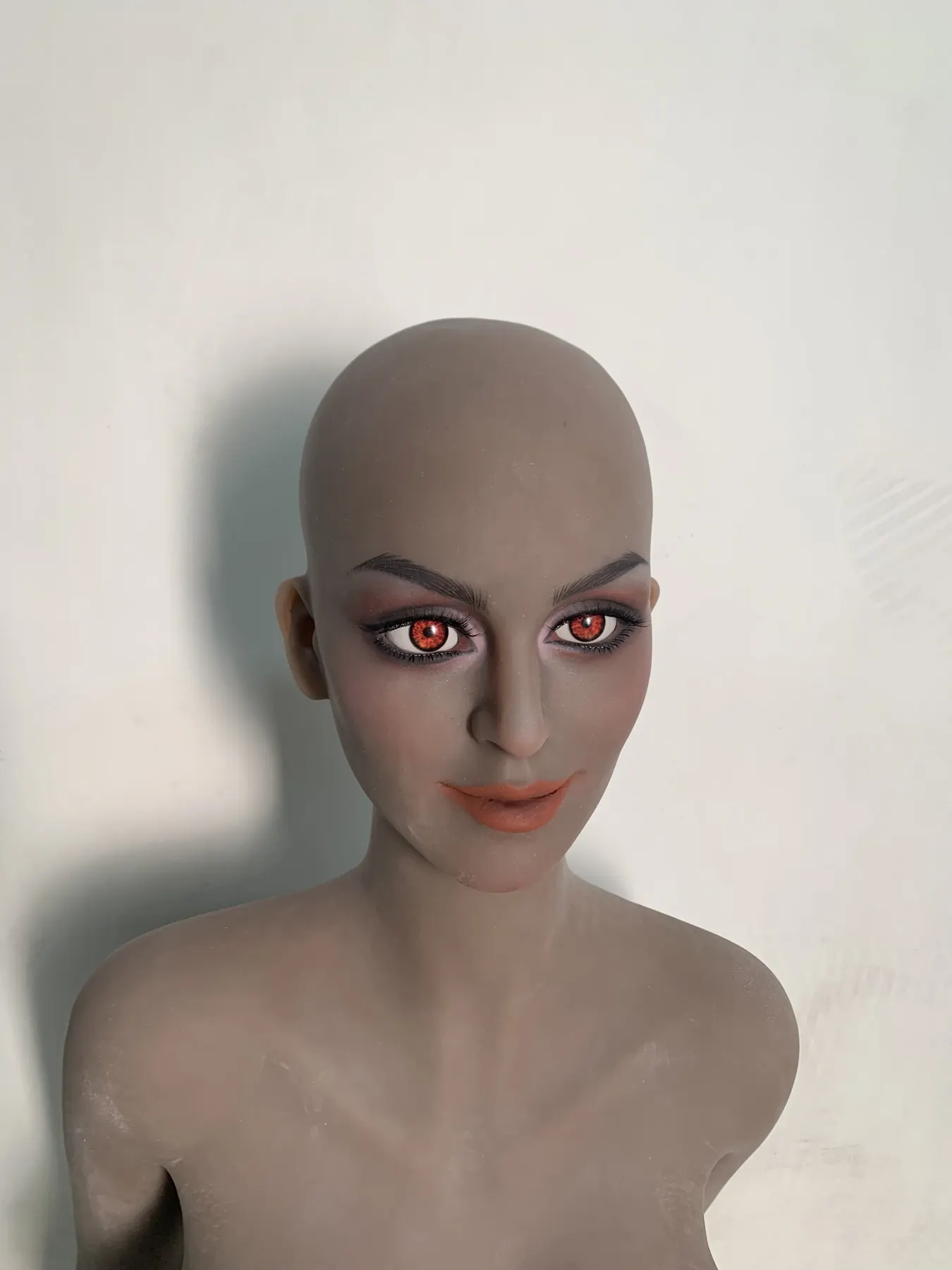 Roseline Darcet - Sexpuppe sur mesure 163 cm aus TPE, teint noir, tête 218 Werkfoto 3