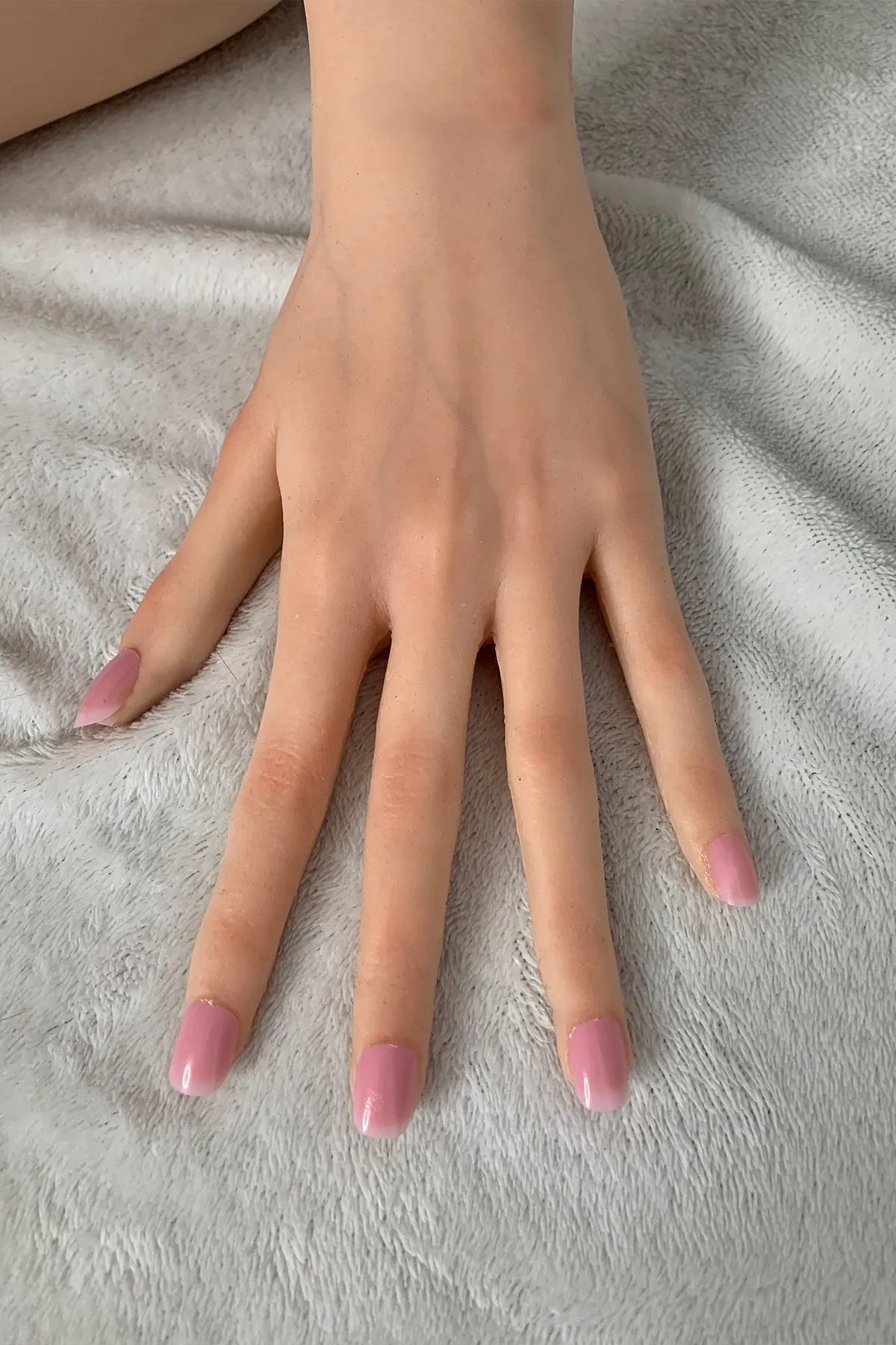 Ysée Zeller - Sexpuppe sur mesure 168 cm aus Silikon intégral, teint naturel, tête 927 Werkfoto 4